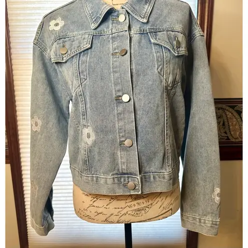 NWOT Miss Sparkling Small Cropped Embroidered w Flowers & Mushroom Jean Jacket Blue
