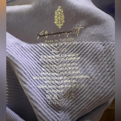 Free People Movement $40 Throw Muscle tank Top Cropped Purple Athletic Med/Lrg