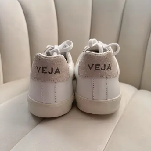 VEJA Esplar Extra White Casual Low Top Leather Sneakers Women's Size 10 With Box