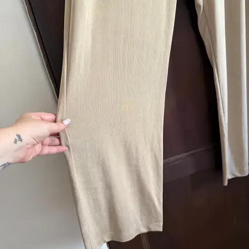 CHICO'S TRAVELERS | Taupe Tan Flat Front Straight Leg Pull on pants | Large 2