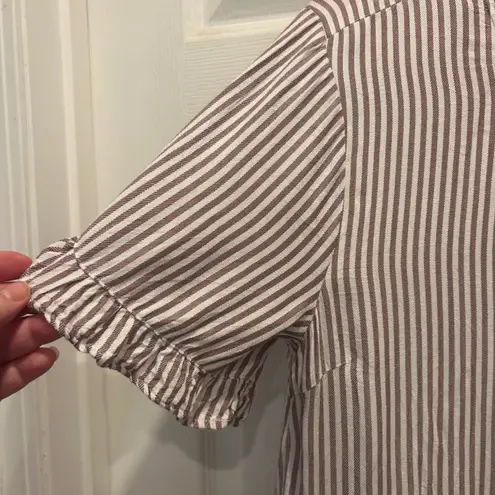 Downeast Women's Brown Striped Peplum Blouse Top Ruffle Short Sleeve Size L