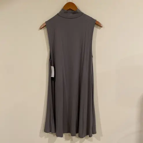 Highline NWT Green Hi-Collar Sleeveless Swing Dress By !! Size Small