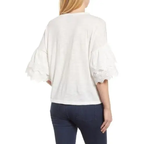 Bobeau ✨
Eyelet Ruffle Sleeve Top✨