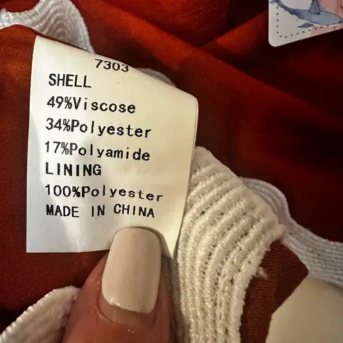 Pretty Garden Large Rust Orange Cropped Tank Blouse White Squiggly Hem. NWT!