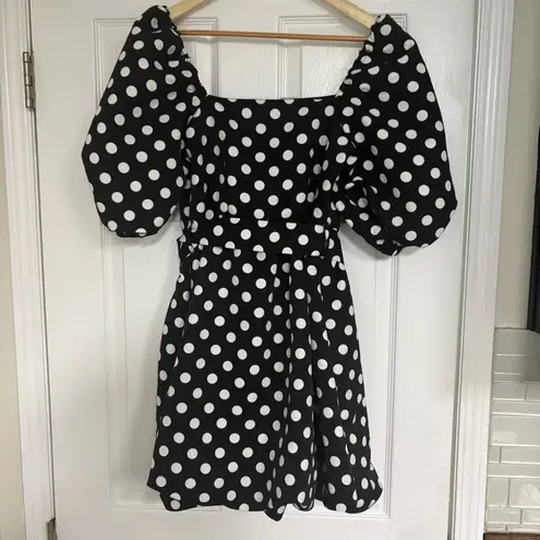 River Island  Black And White Polka Dot Belted‎ Dress Size 6