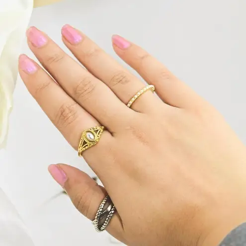 Dainty Micro Pearl Infinity Ring Gold
