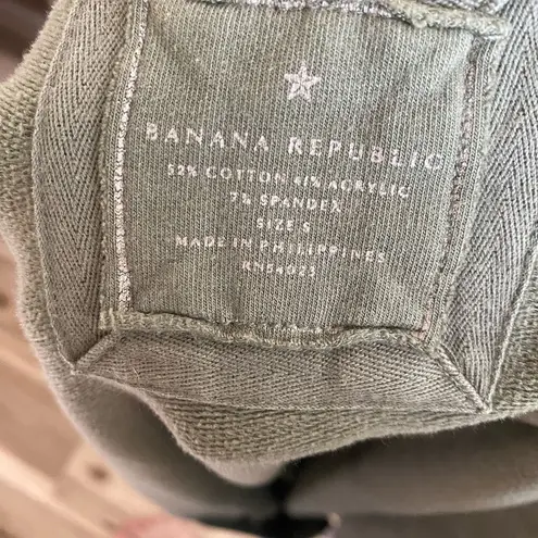 Banana Republic 3/$20  Hoodie Sweatshirt size S