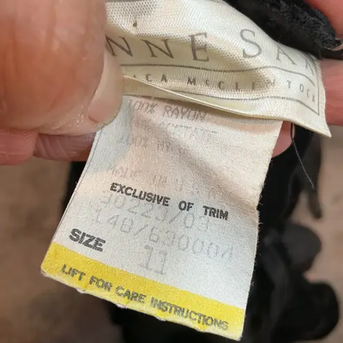 Vtg Gunne Sax by Jessica Black Velvet Gown –Sweetheart Neckline, Bow Back Sz 11