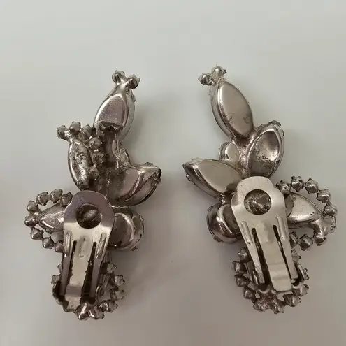 Gray Navette Aurora Borealis Rhinestones Clip on Vintage Statement Earrings Silver