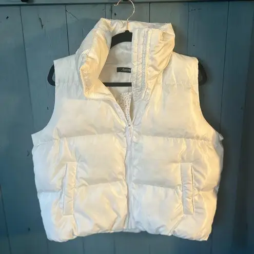 Automet Puffer Vest Women White Sleeveless Zip Up Outerwear, Size Small (NEW)