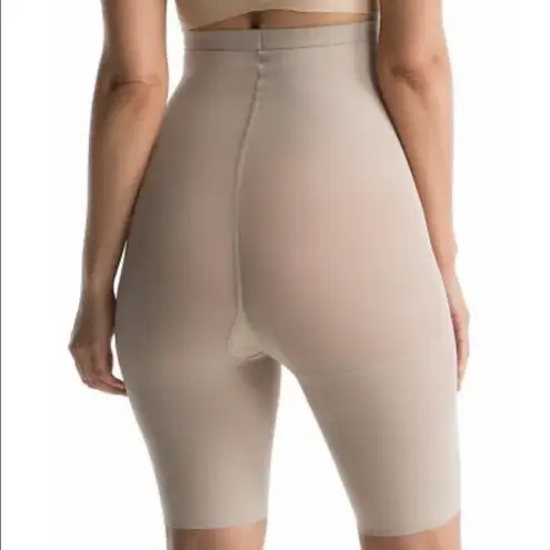 Spanx  by Sara Blakey Thigh Slimmer Tummy Control Shapewear Shorts Size B