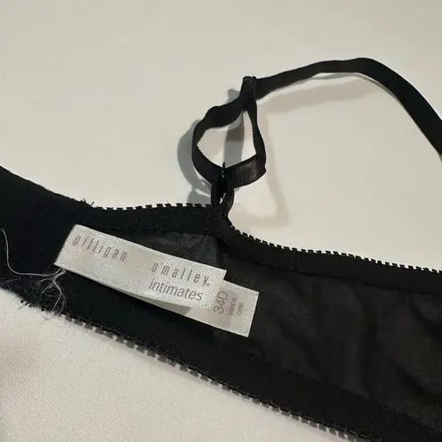 Gilligan O’Malley Black With White Floral Embroidery 34D Unlined Underwire Bra Size undefined