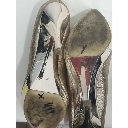 Enzo Angiolini Womans Slipon Gold Glitter Platform Pumps Size 7.5 M