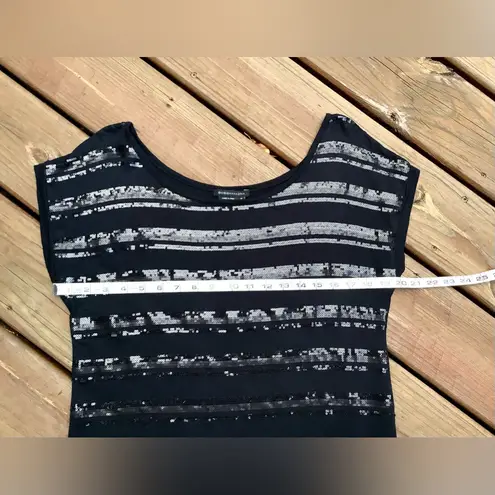 BCBG MAXAZRIA sequined dress 🌟🌟🌟