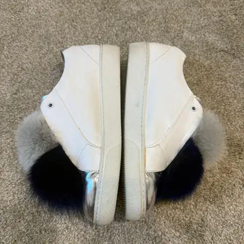 Here/Now 9.5 fox fur Pom Pom platform sneakers 2527 Blue