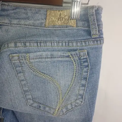 Ariya 29x30 3/4 Destroyed Mid