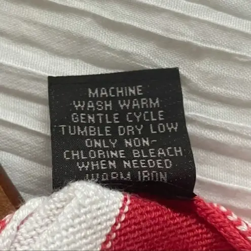 Investments · Medium · Pink White Striped Sweater · Crewneck Pullover Soft Knit