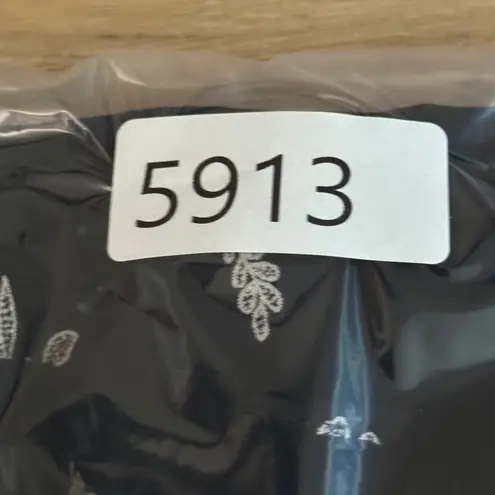 Jones Wear Dress Black White Floral Flower Print Midi V Neck Career Party Size 6