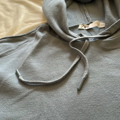 ZARA sweater Hoodie size Small