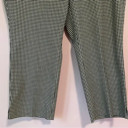 Lane Bryant  Trouser Size 18 Cropped Black Gingham Slim Capri Pant