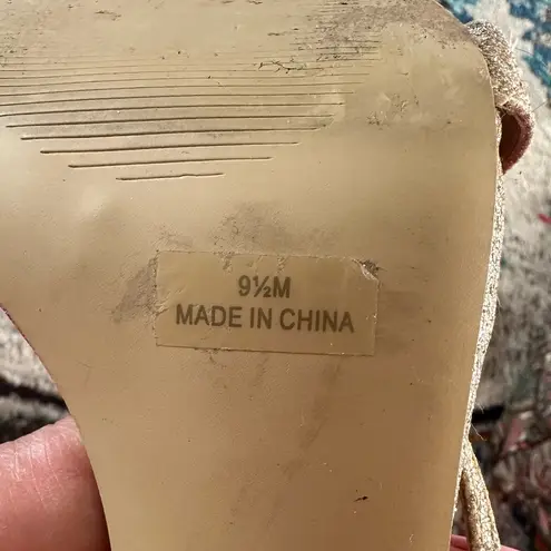 Badgley Mischka Mark James Open Toe Heels Goldtone Glitter Platform Shoes 9.5