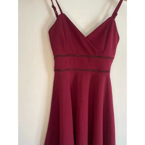 Jun & Ivy  Maroon Dress Size Small​​​​​​​​​​