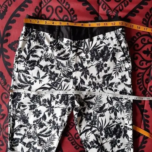 Rope Picnic Floral Black & White Casual Pants Stretchy XS/S Size undefined