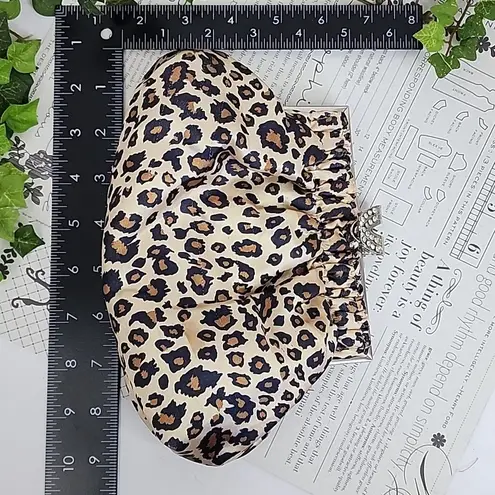 Vintage Leopard Animal Print Pouch Bag with Crossbody Chain Black