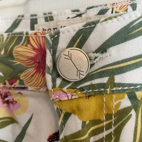 Banjara Floral Print Shorts High Waist Distressed Hem Casual Size 11/29 Summer White