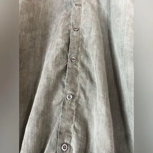 Buttons Standard Grace Olive green long sleeve blouse with back size Xl