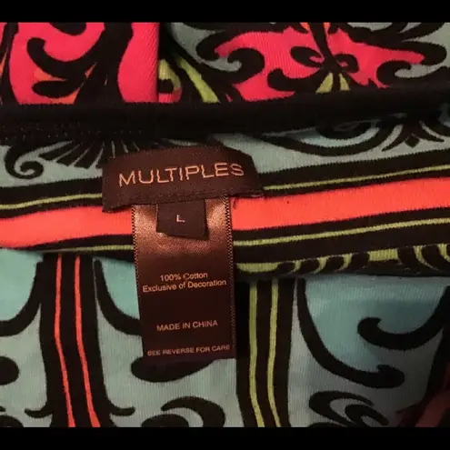 Multiples Women’s knit top shirt size large