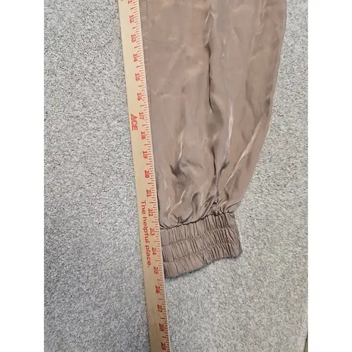 CINQ À SEPTJoyce Long