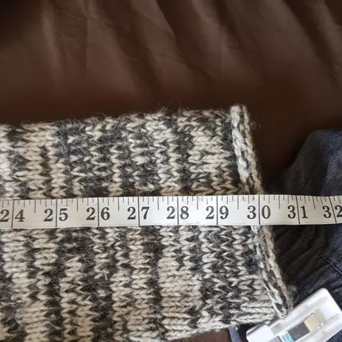 Vintage Otavalo 100% Wool Sweater Mocked Neckline Hand Knit Made Grandpacore Gray Size L