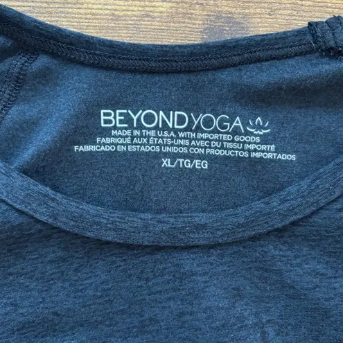 Beyond Yoga Long Sleeve Cropped Top Size XL