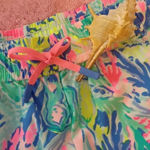 Lilly Pulitzer  Shorts - Run Around Shorts Mermaid Cove Size Small