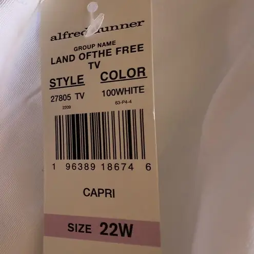 Alfred Dunner Women's White Flat Front Elastic Back Size 22 W