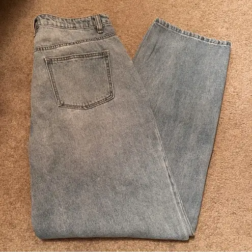 Tinseltown Women’s Straight Leg Distressed Ripped Denim Jeans