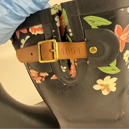 Western Chief Floral Garden Rain Boots — Size 6