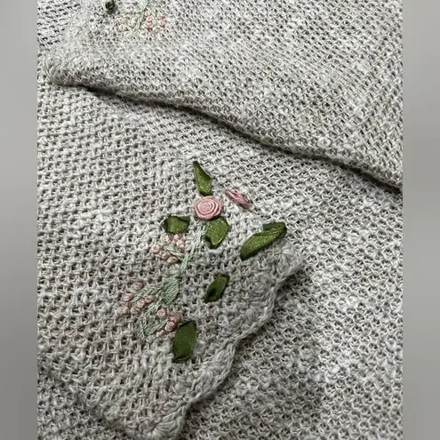 Vintage cardigan mother of pearl buttons rose ribbon embroidery size M f… White Size M