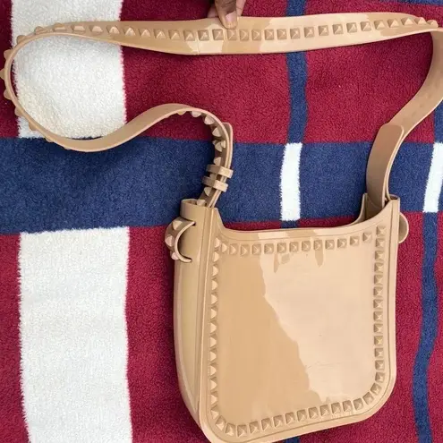 Carmen Sol Fico large Crossbody shoulder bag in blush Tan