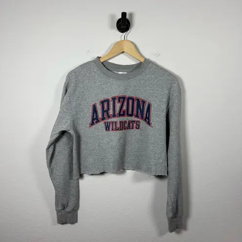 University of Arizona Wildcats Cropped Crewneck in Grey/Navy/Red M Gray Size M