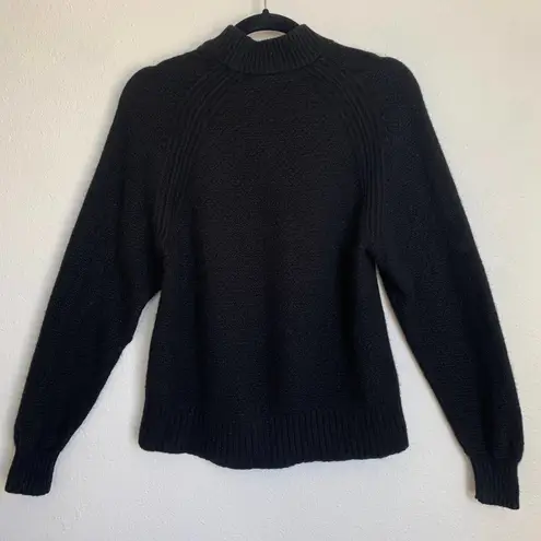 Everlane  The Stroopwafel Cashmere Turtleneck Sweater in Black