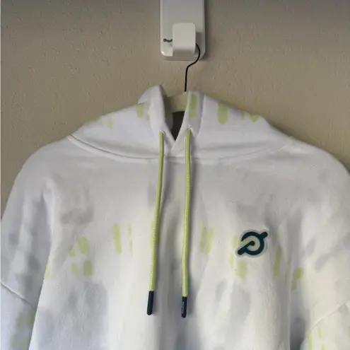 Peloton Women’s Chic Tie-Dye Pullover Hoodie White Tie Dyed