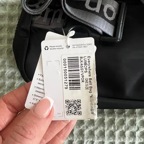 Lululemon NWT  athletica Black belt bag *Wordmark - Image 4