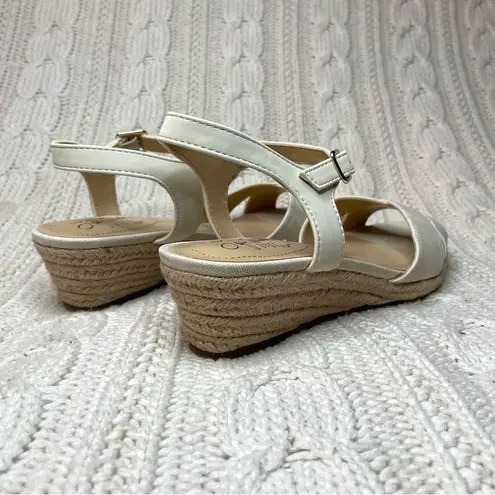 Life Stride  Liddy Espadrille Wedge Sandal in Bone