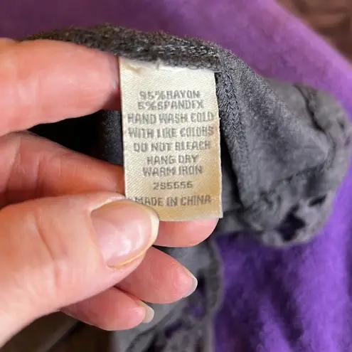 Cecico LS brown flowy T-shirt w/ crocheted trim super cute GUC