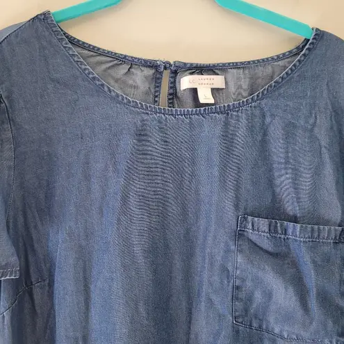 LC Lauren Conrad  Chambray Short Sleeve Top