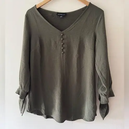 Fortune + Ivy Olive Green Tie Sleeve Blouse