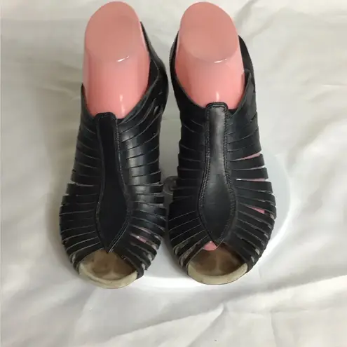 Camper Women “Rachel Wedge Sandals Sz. 39/8.5US Black EUC with Strappy Design