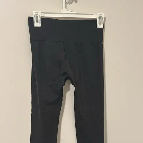 Gymshark  Black Leggings 24’ Inseam Workout Athletic Travel Size XS